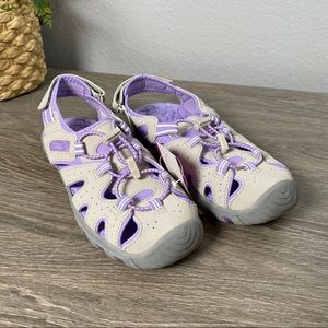 NEW Khombu Girls Purple Water Sandal Kids Size 4